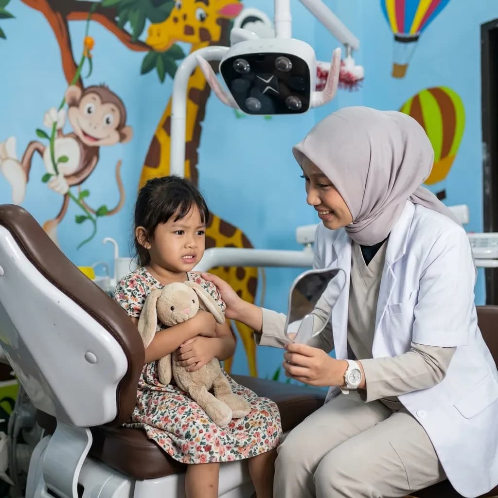 Anak Takut ke Dokter Gigi? Ini 7 Cara Efektif Mengatasinya