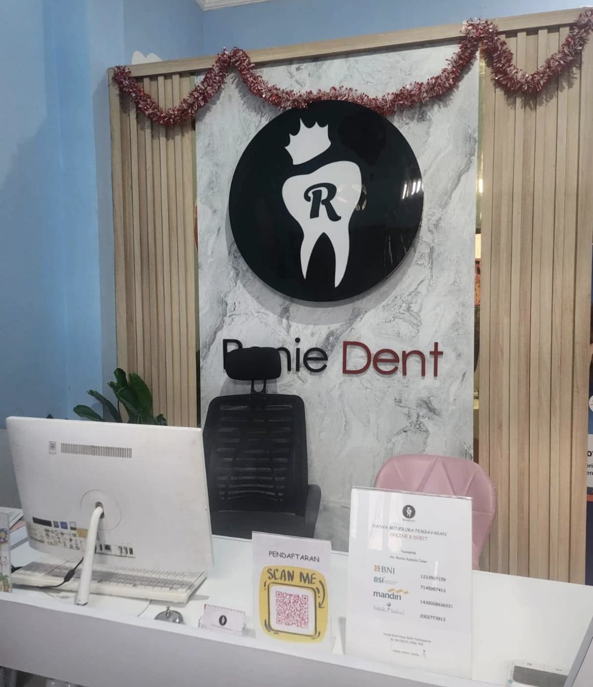 Foto fasilitas Renie Dent: Ruang Tunggu Nyaman